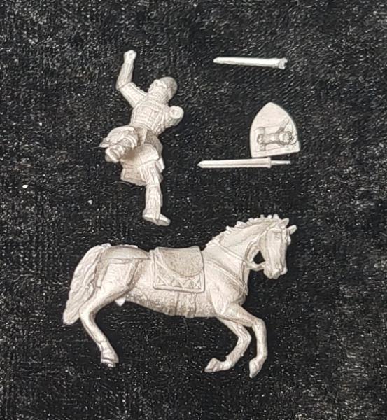 Reiter mit Pferd, Schild und Schwert